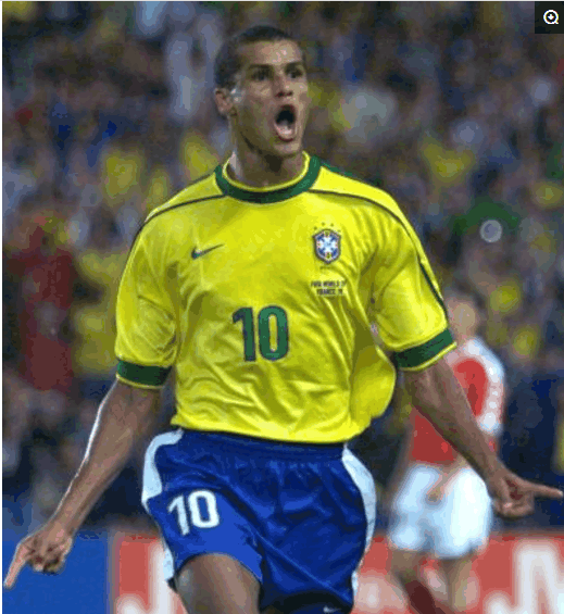 到靠近球门 到靠近球门