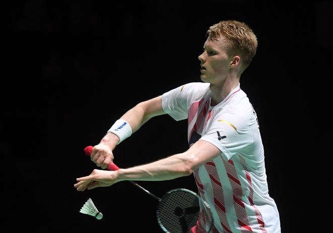 桨与抗旋转 桨与抗旋转